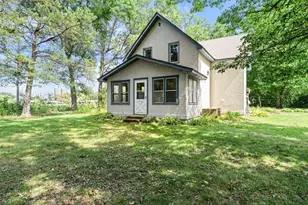 11620 375th St, North Branch, MN 55056 - Photo 6