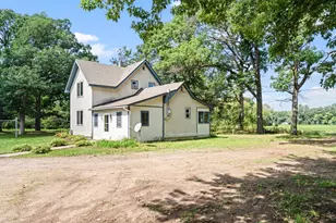 11620 375th St, North Branch, MN 55056 - Photo 8