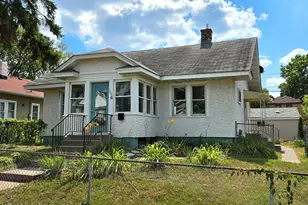 1006 Iglehart Ave, Saint Paul, MN 55104 - Photo 1