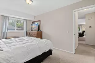 1718 Woodgate Ln, Eagan, MN 55122 - Photo 16