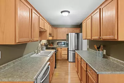 1718 Woodgate Lane, Eagan, MN 55122 - Photo 10