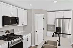 1815 Pierce St S, Cambridge, MN 55008 - Photo 14