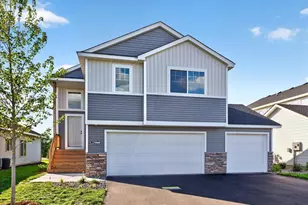 1815 Pierce St S, Cambridge, MN 55008 - Photo 2