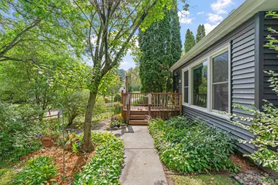 2310 Byrd Avenue N, Golden Valley, MN 55422 - Photo 4