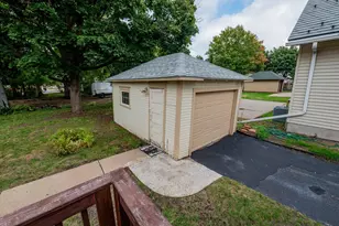1537 Midway Pkwy, Saint Paul, MN 55108 - Photo 74