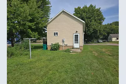 214 E 8th Street, Fairmont, MN 56031 - Photo 6