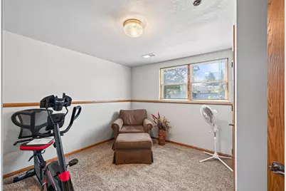 10657 Verdin Street NW, Coon Rapids, MN 55433 - Photo 32