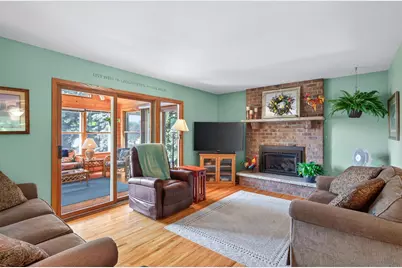 10657 Verdin Street NW, Coon Rapids, MN 55433 - Photo 4