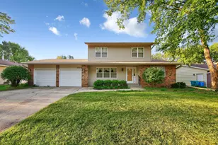 800 16th St SE, Owatonna, MN 55060 - Photo 1