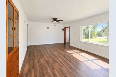 110 S 6th Street, Kiester, MN 56051 - Photo 4