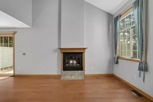 12830 Echo Ln, Apple Valley, MN 55124 - Photo 6