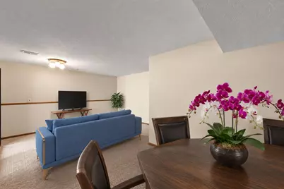 11143 Vessey Circle, Bloomington, MN 55437 - Photo 24