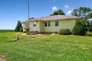 188 40th St, Dunnell, MN 56127 - Photo 6