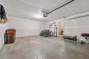 10733 Falling Water Ln, Woodbury, MN 55129 - Photo 30