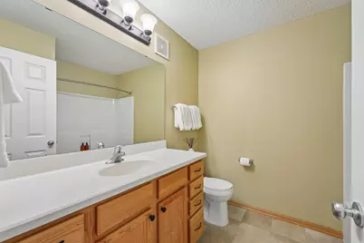 10733 Falling Water Lane #B, Woodbury, MN 55129 - Photo 24