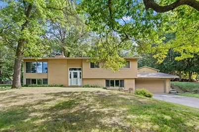 4550 N Benton Drive, Sauk Rapids, MN 56379 - Photo 2