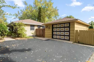 2726 Dellwood St, Roseville, MN 55113 - Photo 36