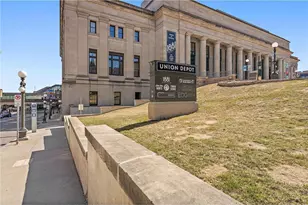 214 4th St E, Saint Paul, MN 55101 - Photo 20