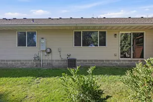 614 Golden Gate Ln, Winsted, MN 55395 - Photo 24