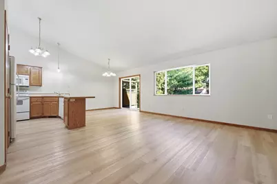 614 Golden Gate Lane, Winsted, MN 55395 - Photo 4