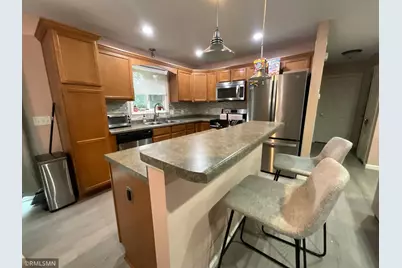 7308 Fremont Avenue N, Brooklyn Park, MN 55444 - Photo 8