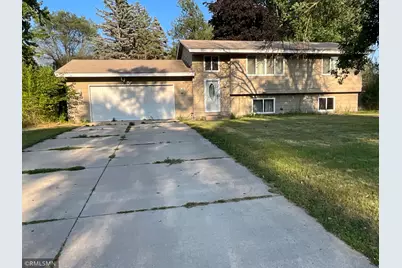 7308 Fremont Avenue N, Brooklyn Park, MN 55444 - Photo 4