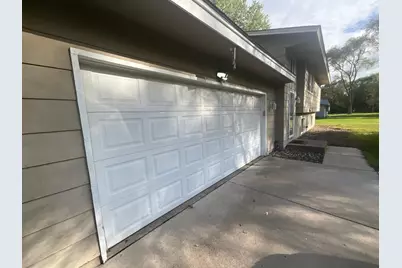 7308 Fremont Avenue N, Brooklyn Park, MN 55444 - Photo 14