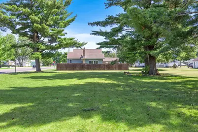 1000 W Lyon Avenue, Lake City, MN 55041 - Photo 24