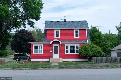 311 Varner Street N, Jordan, MN 55352 - Photo 2