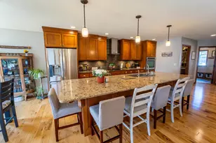 864 Goves Way, Madelia, MN 56062 - Photo 10