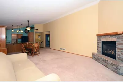 5740 Willow Trail, Shoreview, MN 55126 - Photo 10