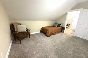 727 S 7th St, La Crescent, MN 55947 - Photo 8