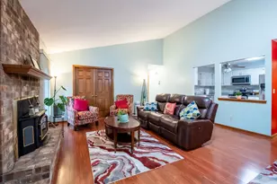 8906 Montegue Terrace, Brooklyn Park, MN 55443 - Photo 6