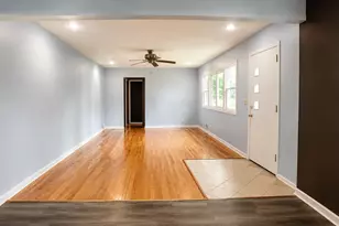 5901 Ewing Ave N, Brooklyn Center, MN 55429 - Photo 8