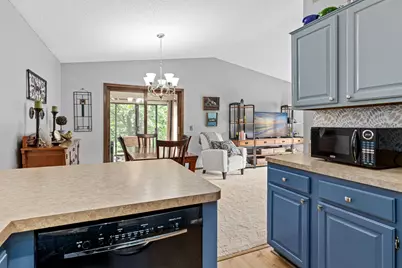 11791 88th Avenue N, Maple Grove, MN 55369 - Photo 12
