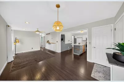 402 Sunset Court NE, Stewartville, MN 55976 - Photo 6