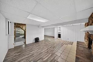 402 Sunset Ct NE, Stewartville, MN 55976 - Photo 30