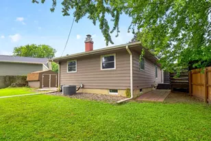 402 Sunset Ct NE, Stewartville, MN 55976 - Photo 46