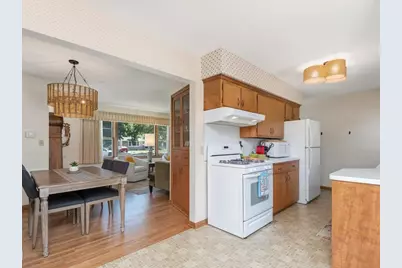 948 Main Street S, Shakopee, MN 55379 - Photo 10