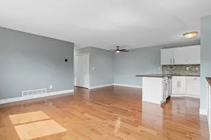 5686 Otter View Trail, White Bear Lake, MN 55110 - Photo 4