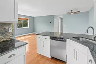 5686 Otter View Trail, White Bear Lake, MN 55110 - Photo 8