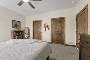 1352 Bradford St SE, Hutchinson, MN 55350 - Photo 14