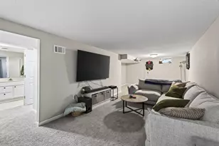 2309 N Upland Crest, Columbia Heights, MN 55421 - Photo 16