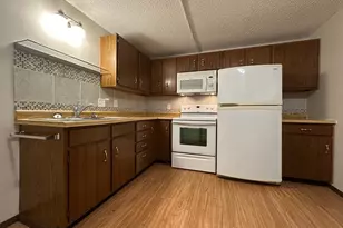 520 W State St, Belle Plaine, MN 56011 - Photo 16