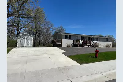 520 W State Street, Belle Plaine, MN 56011 - Photo 1