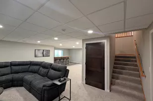 501 Mercedes Dr, Marshall, MN 56258 - Photo 18