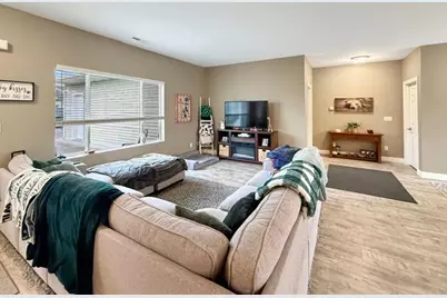 2008 Whiting Road NW #37, Bemidji, MN 56601 - Photo 6