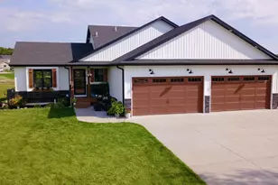 188 Lake Dr NE, Sauk Rapids, MN 56379 - Photo 1
