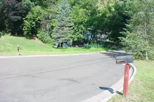 1010 Kirkwood Ln N, Plymouth, MN 55441 - Photo 28