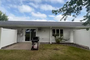 614 Raymond St, Somerset, WI 54025 - Photo 2